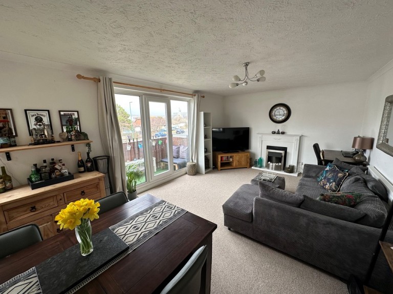 Images for Chatsworth Court, Shoreham-by-Sea EAID:89f271acd853ec3835ef79995e2ac892 BID:3