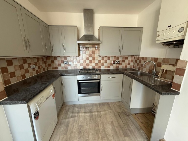 Images for High Street, Shoreham-by-Sea EAID:89f271acd853ec3835ef79995e2ac892 BID:3