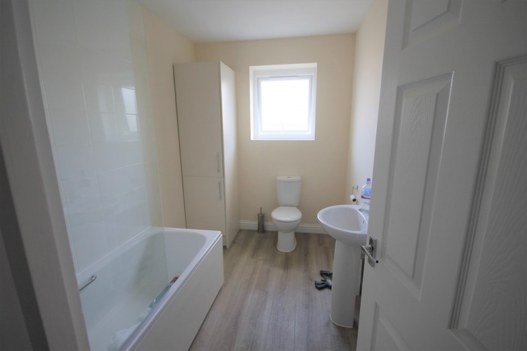 Images for Old Barn Way, Southwick EAID:89f271acd853ec3835ef79995e2ac892 BID:3