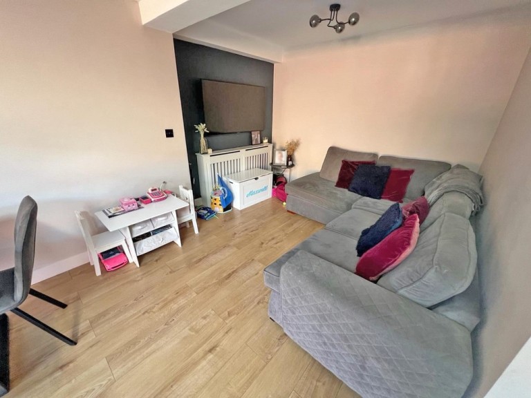 Images for Buci Crescent, Shoreham-by-Sea EAID:89f271acd853ec3835ef79995e2ac892 BID:2