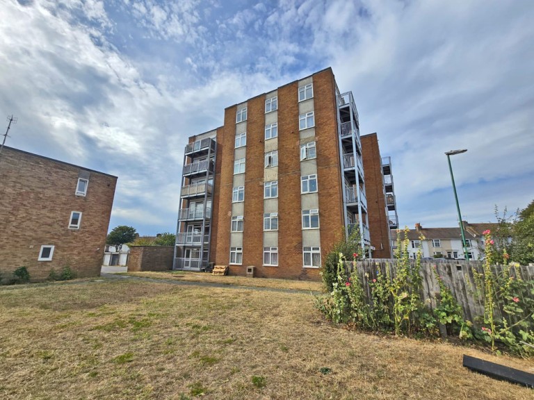 Images for Whiterock Place, Southwick EAID:89f271acd853ec3835ef79995e2ac892 BID:1