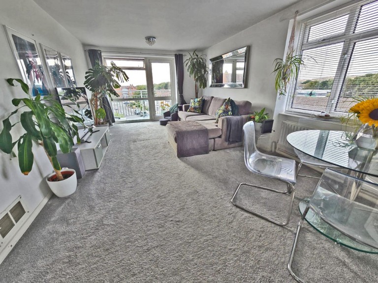 Images for Whiterock Place, Southwick EAID:89f271acd853ec3835ef79995e2ac892 BID:1