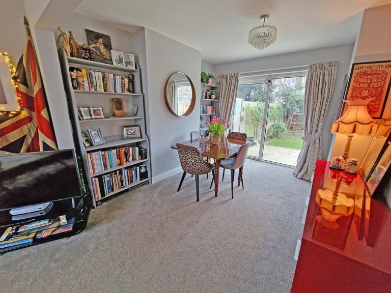 Images for Hurst Crescent, Portslade EAID:89f271acd853ec3835ef79995e2ac892 BID:1