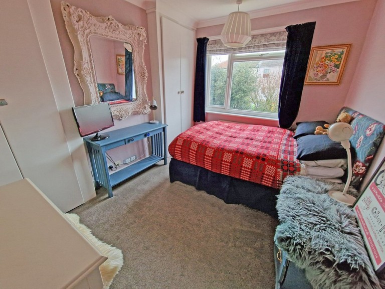 Images for Hurst Crescent, Portslade EAID:89f271acd853ec3835ef79995e2ac892 BID:1