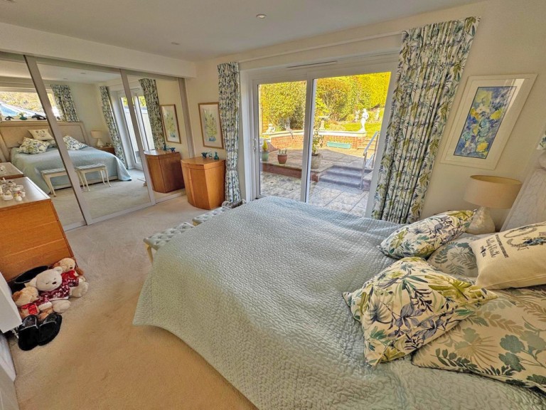 Images for Slonk Hill Road, Shoreham-by-Sea EAID:89f271acd853ec3835ef79995e2ac892 BID:2