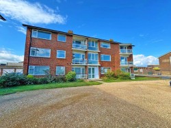Images for Marine Court, Beach Green