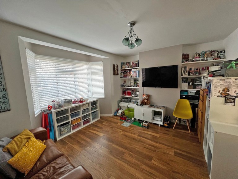 Images for Downland Avenue, Southwick EAID:89f271acd853ec3835ef79995e2ac892 BID:1