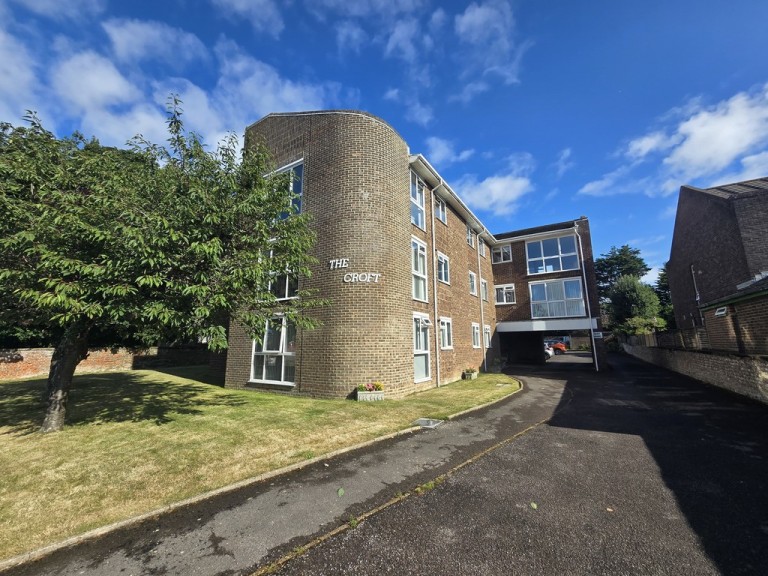 Images for The Croft, Southdown Road, Southwick EAID:89f271acd853ec3835ef79995e2ac892 BID:1