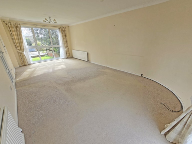 Images for The Croft, Southdown Road, Southwick EAID:89f271acd853ec3835ef79995e2ac892 BID:1