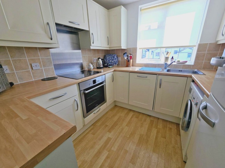 Images for Raven Road, Shoreham-by-Sea EAID:89f271acd853ec3835ef79995e2ac892 BID:2