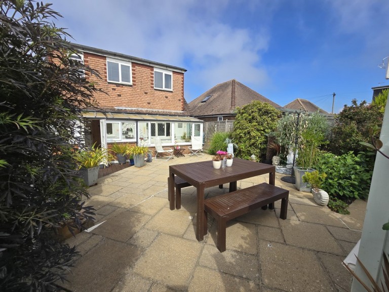 Images for Milton Drive, Southwick EAID:89f271acd853ec3835ef79995e2ac892 BID:1