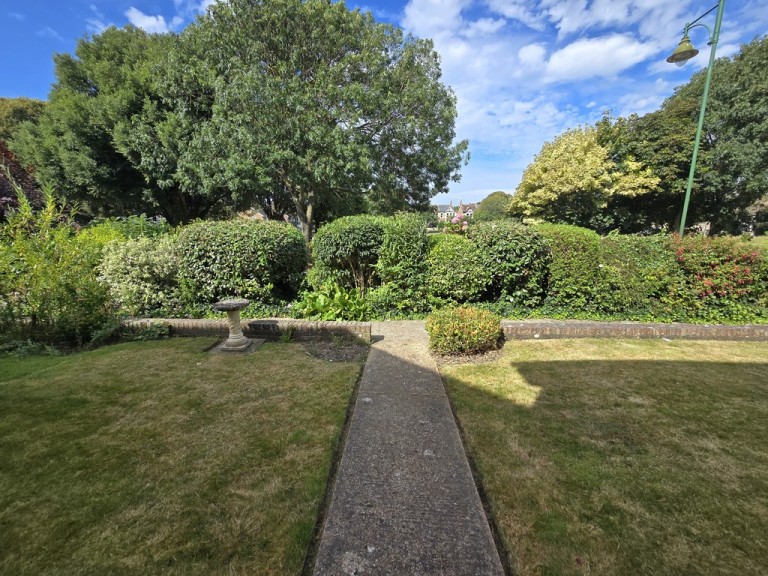 Images for The Green, Southwick EAID:89f271acd853ec3835ef79995e2ac892 BID:1