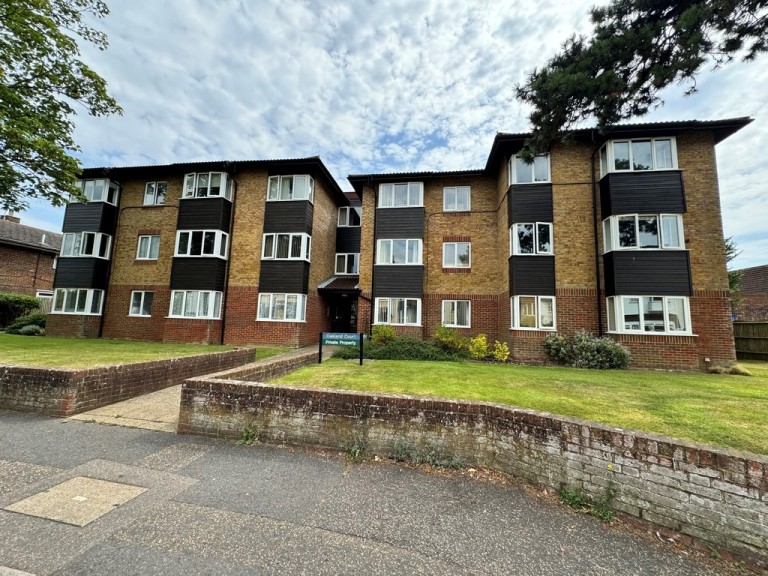 Images for Oakland Court, Buckingham Road EAID:89f271acd853ec3835ef79995e2ac892 BID:2