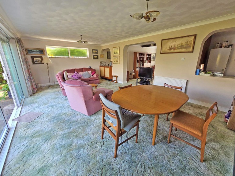 Images for Park Way Close, Southwick EAID:89f271acd853ec3835ef79995e2ac892 BID:1