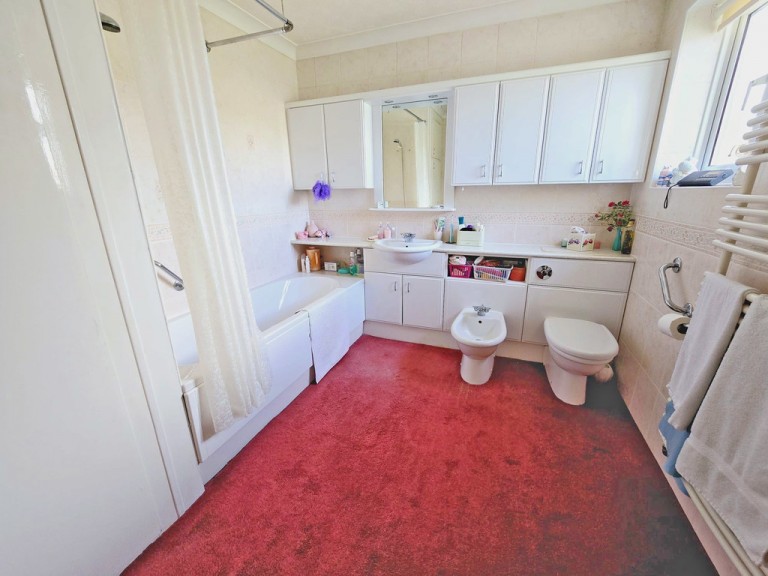 Images for Park Way Close, Southwick EAID:89f271acd853ec3835ef79995e2ac892 BID:1
