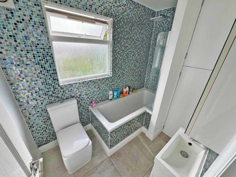 Images for Greenways Crescent, Shoreham-by-Sea EAID:89f271acd853ec3835ef79995e2ac892 BID:2