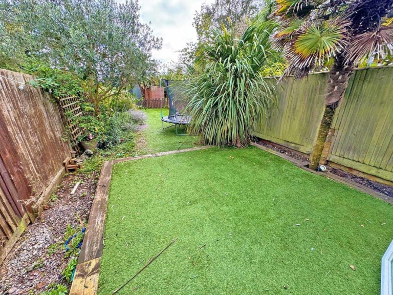 Images for Greenways Crescent, Shoreham-by-Sea EAID:89f271acd853ec3835ef79995e2ac892 BID:2
