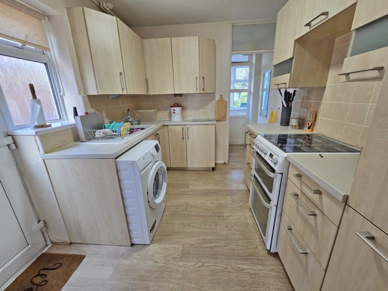 Images for Old Shoreham Road, Southwick EAID:89f271acd853ec3835ef79995e2ac892 BID:1