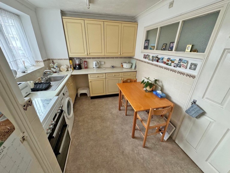 Images for Meadway Court, Southwick EAID:89f271acd853ec3835ef79995e2ac892 BID:1