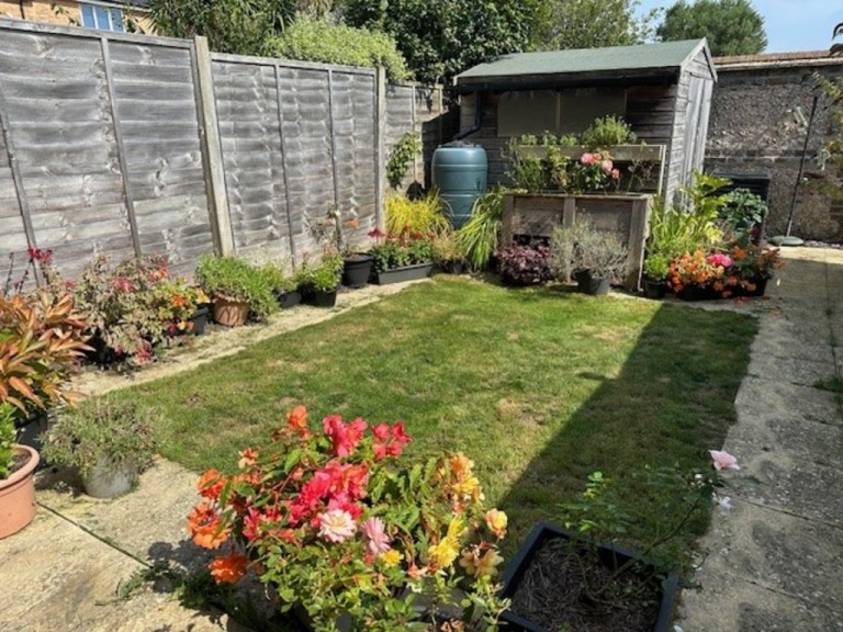 Images for Rainbow Square, Shoreham-by-Sea EAID:89f271acd853ec3835ef79995e2ac892 BID:2