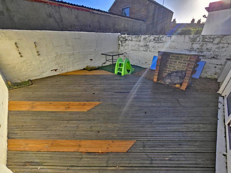 Images for Cross Road, Southwick EAID:89f271acd853ec3835ef79995e2ac892 BID:1