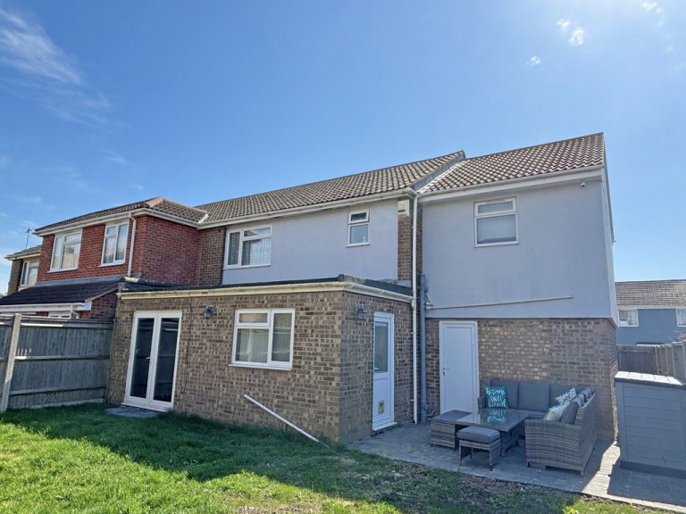 Images for Old Barn Way, Southwick EAID:89f271acd853ec3835ef79995e2ac892 BID:1