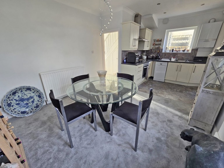 Images for Seaview Estate, Southwick EAID:89f271acd853ec3835ef79995e2ac892 BID:1