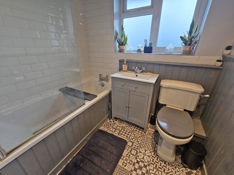Images for Meadway Court, Southwick EAID:89f271acd853ec3835ef79995e2ac892 BID:1