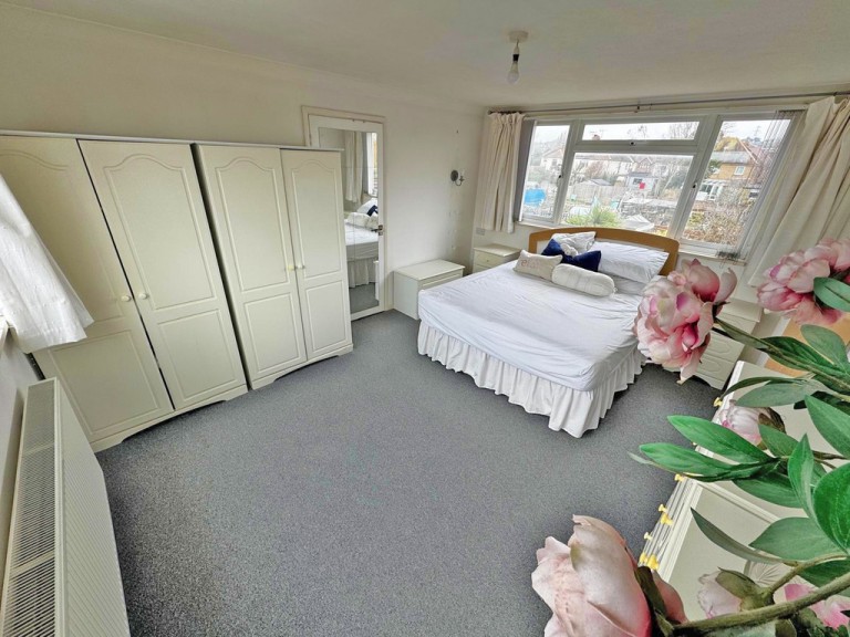 Images for Southwick, West Sussex EAID:89f271acd853ec3835ef79995e2ac892 BID:1