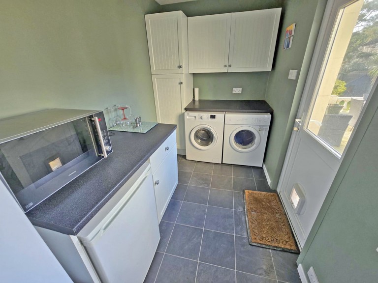 Images for Southwick Street, Southwick EAID:89f271acd853ec3835ef79995e2ac892 BID:1