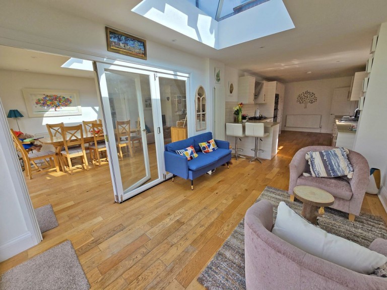 Images for Buckingham Road, Shoreham-by-Sea EAID:89f271acd853ec3835ef79995e2ac892 BID:2
