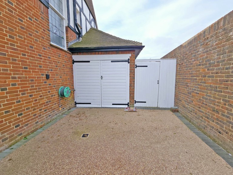 Images for Buckingham Road, Shoreham-by-Sea EAID:89f271acd853ec3835ef79995e2ac892 BID:2