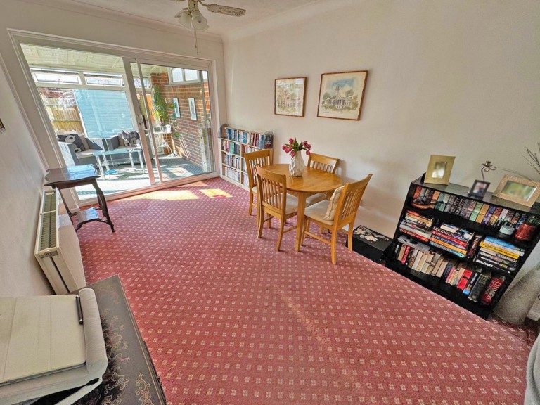 Images for St. Giles Close, Shoreham-by-Sea EAID:89f271acd853ec3835ef79995e2ac892 BID:2