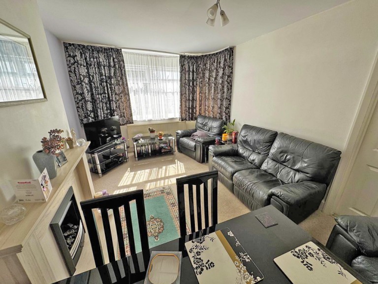 Images for Garden Close, Shoreham-by-Sea EAID:89f271acd853ec3835ef79995e2ac892 BID:2