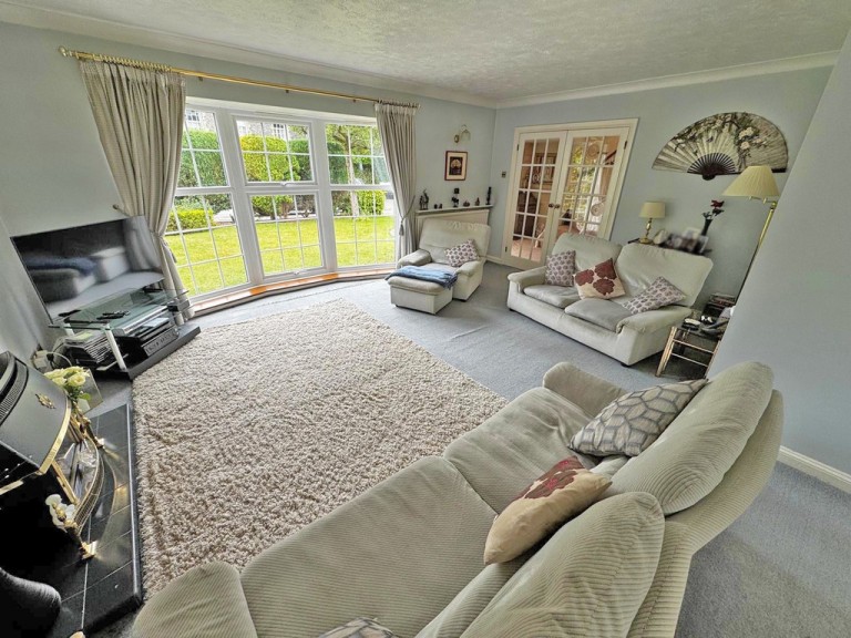 Images for The Street, Shoreham-by-Sea EAID:89f271acd853ec3835ef79995e2ac892 BID:2