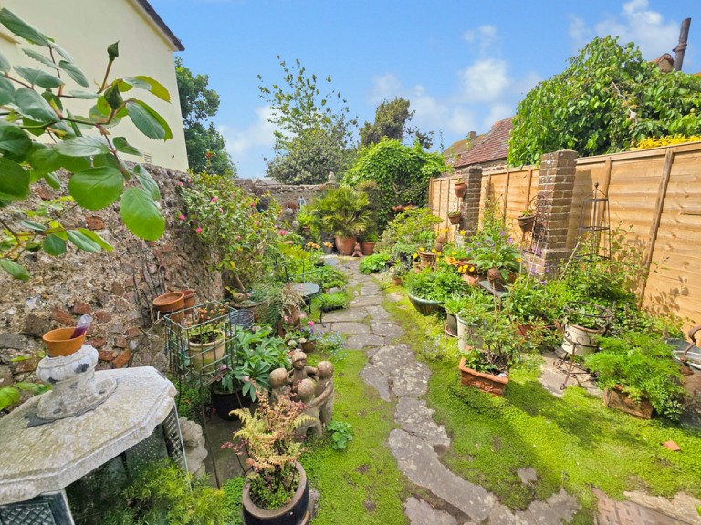 Images for Southwick Street, Southwick EAID:89f271acd853ec3835ef79995e2ac892 BID:1