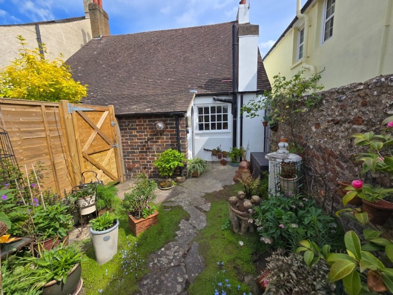 Images for Southwick Street, Southwick EAID:89f271acd853ec3835ef79995e2ac892 BID:1