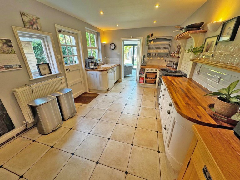 Images for Gordon Road, Shoreham-by-Sea EAID:89f271acd853ec3835ef79995e2ac892 BID:2