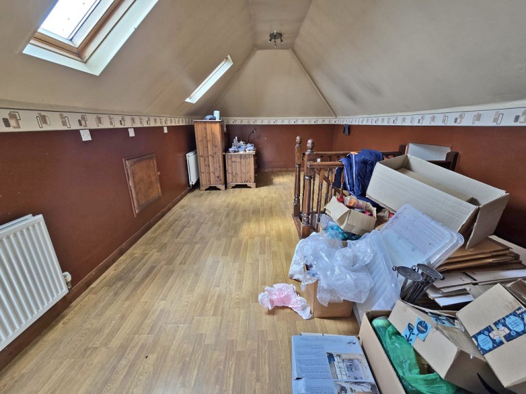 Images for Downsway, Southwick EAID:89f271acd853ec3835ef79995e2ac892 BID:1