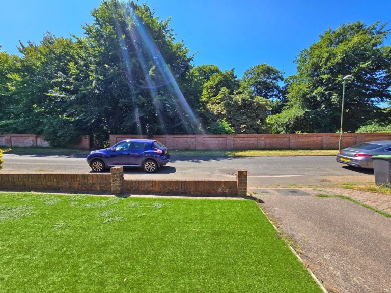 Images for Downside, Shoreham-by-Sea EAID:89f271acd853ec3835ef79995e2ac892 BID:2