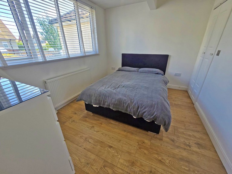Images for Graham Crescent, Portslade EAID:89f271acd853ec3835ef79995e2ac892 BID:1
