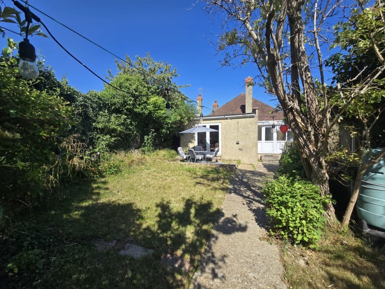 Images for Overhill, Southwick EAID:89f271acd853ec3835ef79995e2ac892 BID:1