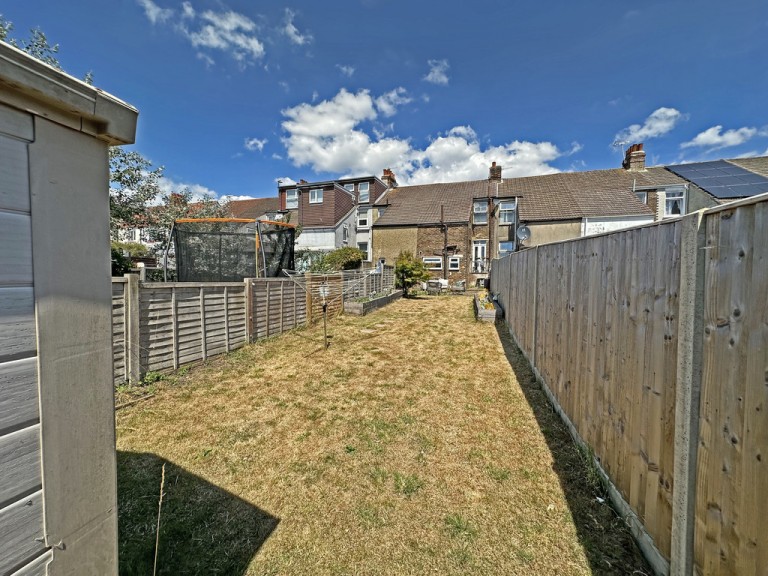 Images for Old Shoreham Road, Southwick EAID:89f271acd853ec3835ef79995e2ac892 BID:1