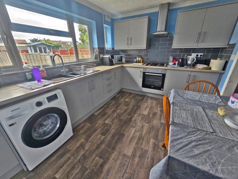 Images for Wilmot Road, Shoreham-by-Sea EAID:89f271acd853ec3835ef79995e2ac892 BID:2
