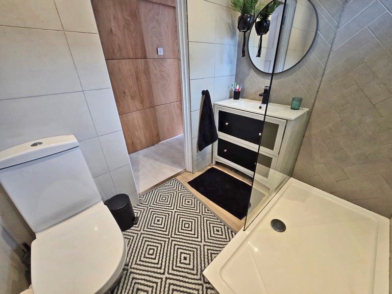Images for Victoria Road, Southwick EAID:89f271acd853ec3835ef79995e2ac892 BID:1